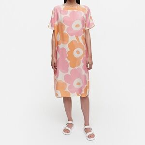 EUC Marimekko Majus Unikko Dress Cupro Blend Mod Floral Size Small